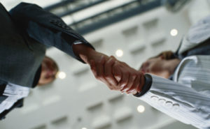 Aperto de mão